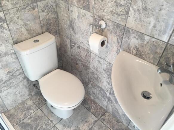En-suite Bathroom