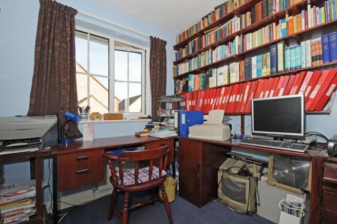 Study / Bedroom
