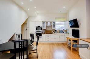 11, Montague Road, London W13 8HA