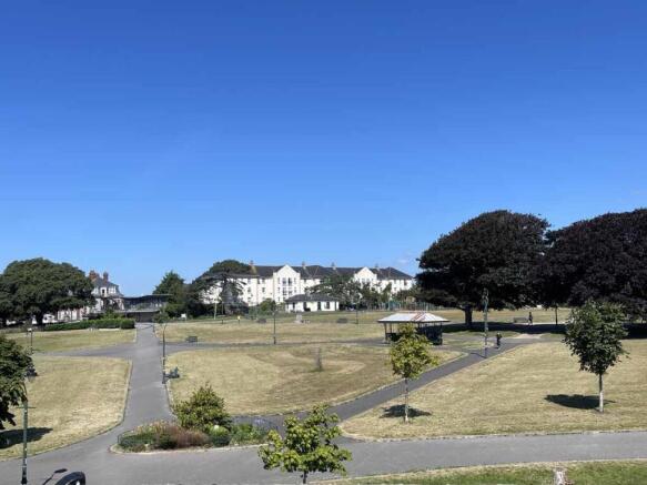 Lipson Road 80 Front View 2.jpg