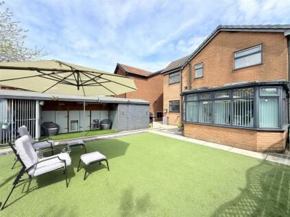 Leech Brook Avenue, Audenshaw