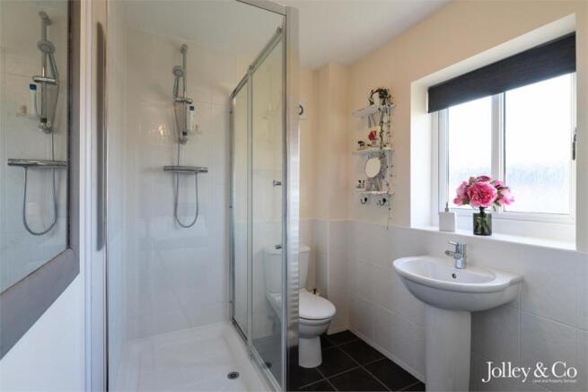 Bed 2 Ensuite