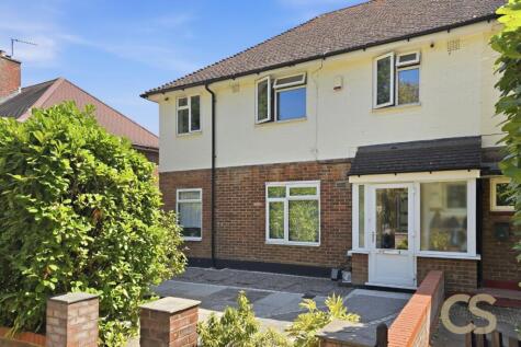 Bury Green Road, Cheshunt, Hertfordshire, EN7 5AQ