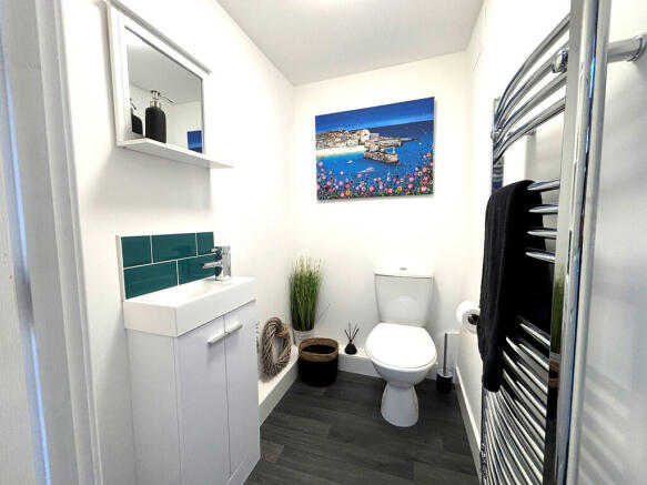 Cloakroom/WC