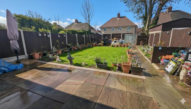 Raphael Avenue, Tilbury, RM18 photo 4