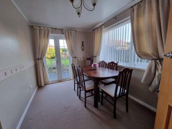 Dining room or bedroom 3