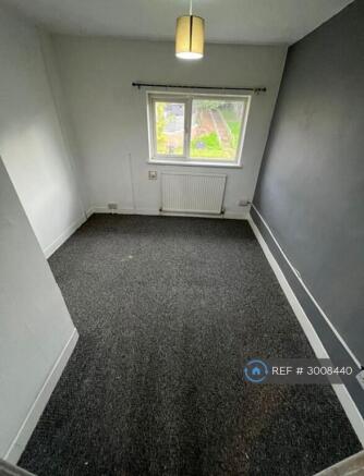 3 bed Terraced to rent Image 6