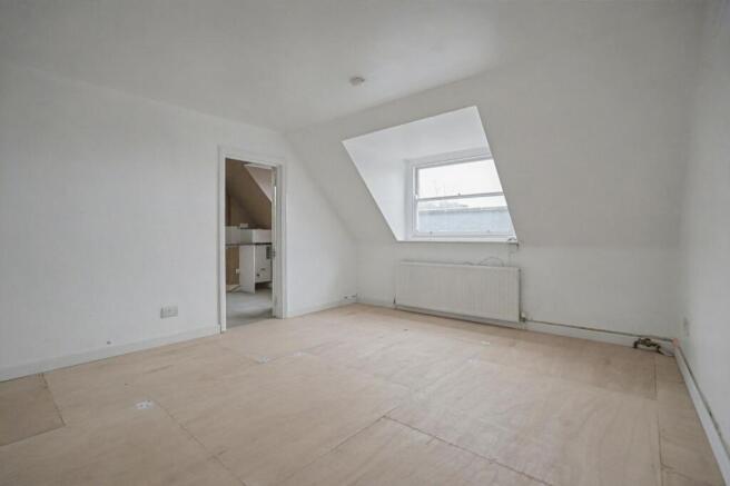 37E Russell Road, London W14 8HT
