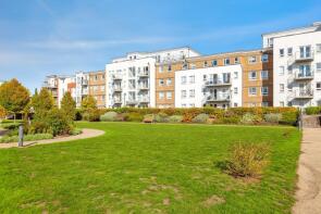 Flat 33, 3 Heathland Court, Grebe Way, Maidenhead SL6 8DE