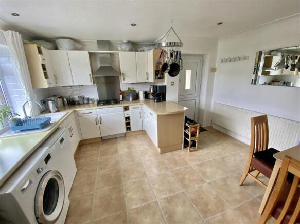 Bramleys Estate Agents - Lady Heton Avenue - Mirfi