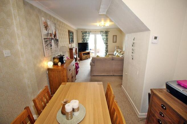 Lounge/diner