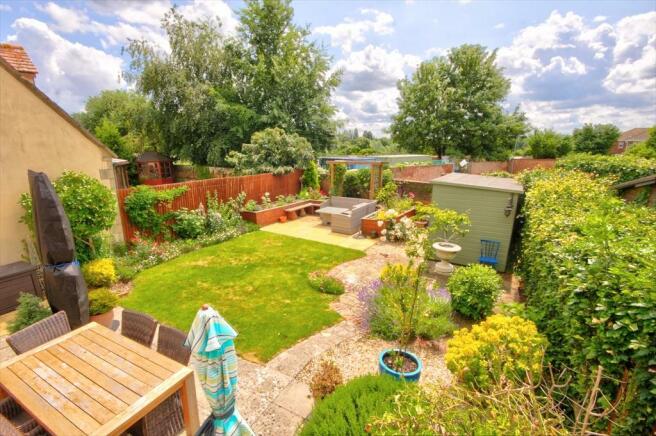 Garden 3.jpg