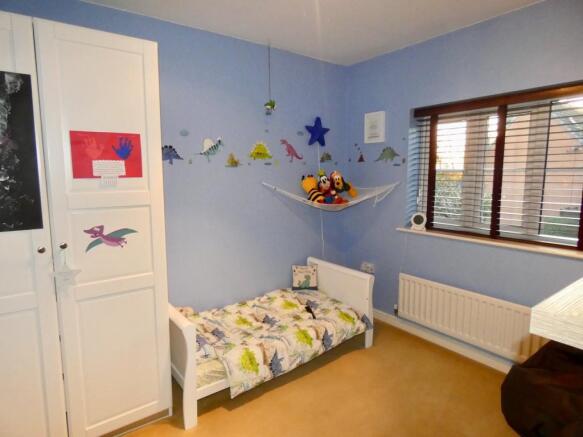 Photo 12