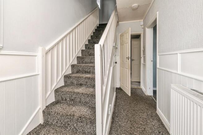 3 bed Semi-Detached for sale Image 9