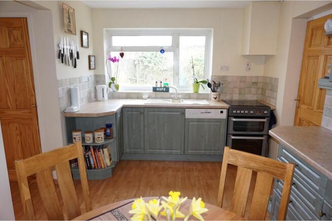 Kitchen / Breakfast