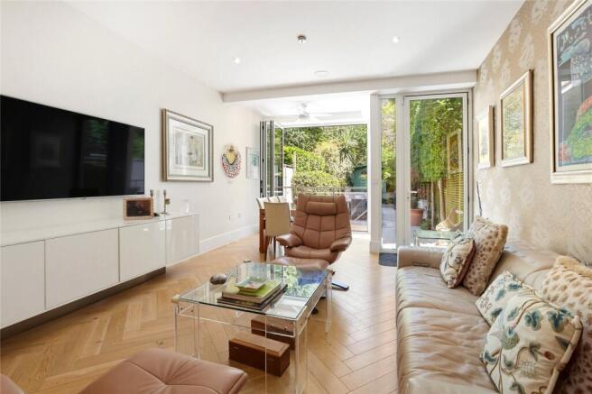 Langland Gardens, London, NW3 photo 4