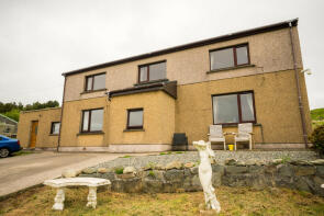 11, New Holdings, Leurbost, Isle Of Lewis HS2 9NY