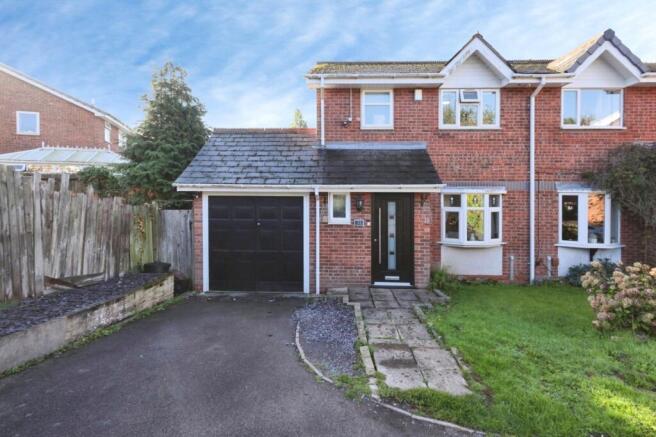3-bed semi-detached on Warrington Drive, BIRMINGHAM, West Midlands, B23, £290,000