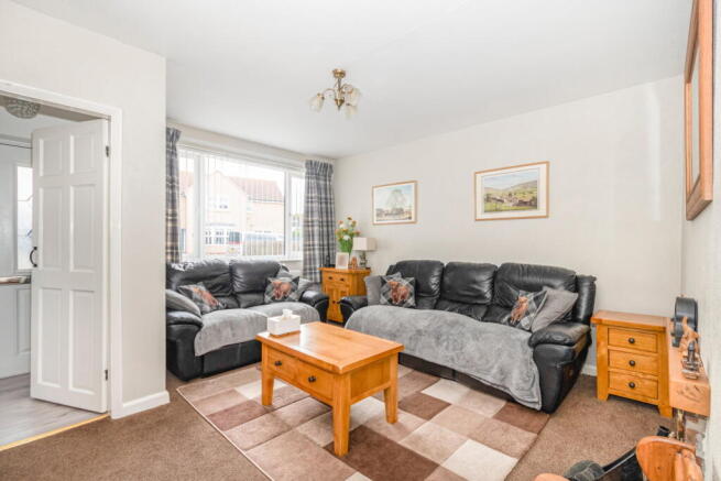 3 bed Semi-Detached for sale Image 7