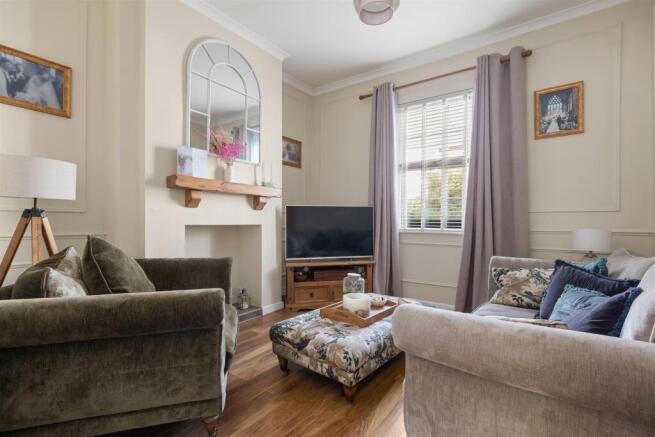 3 bed Terraced for sale Image 8