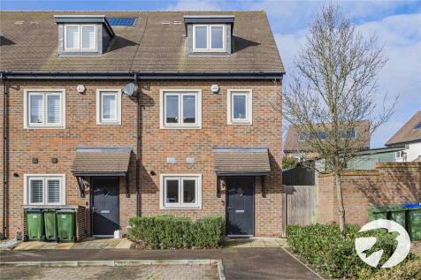 Bond Close, Welling, Kent, DA16