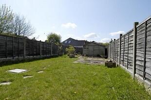 Sunny Rear Garden