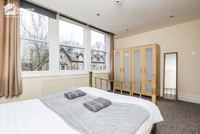 2 bed Apartment for sale Image 11