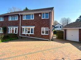 32, Pine Grove, Duffryn, Newport NP10 8TA