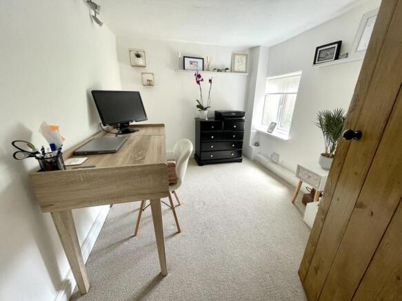 Bedroom 3.jpg