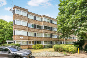81, Queenswood Gardens, Wanstead, London E11 3SF