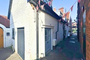 Flat 1, 22, High Street, Lymington SO41 9AD