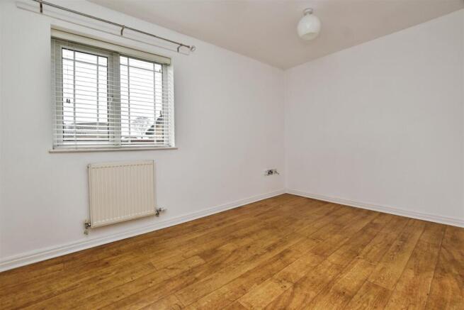 3 bed Detached Bungalow for sale Image 11