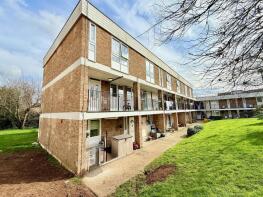 42, Retingham Way, London E4 6RR