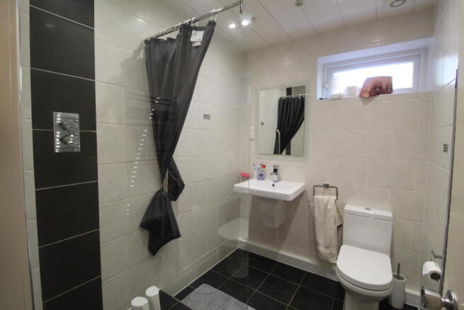 J Shower Room.JPG
