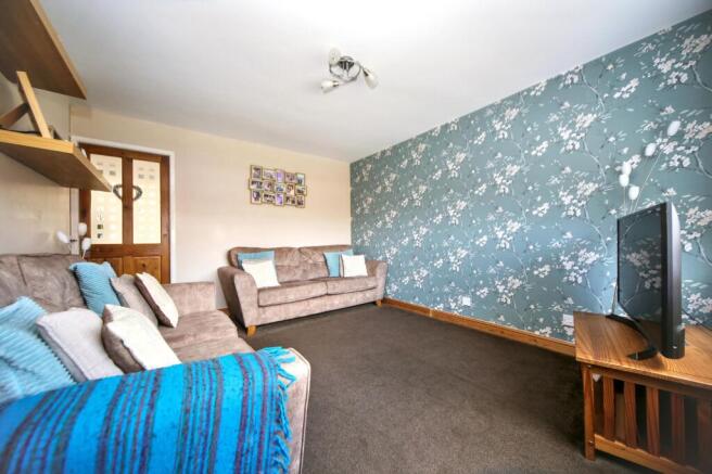 2 bed Semi-Detached for sale Image 9