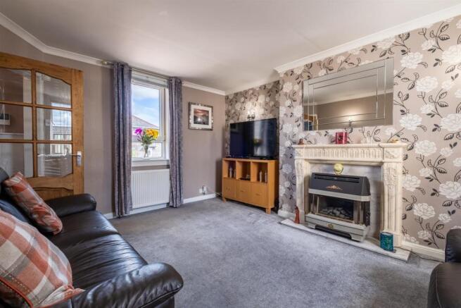 015-20_Agnew_Avenue_Coatbridge.jpg