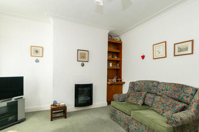 Lounge 2