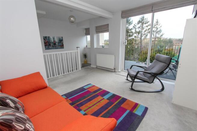 FAMILY ROOM 2.jpg