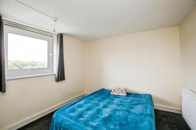 1 bed Flat for sale Image 9