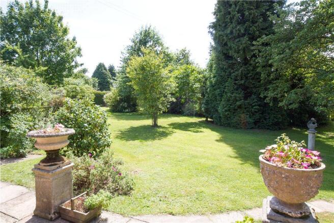 07 Garden