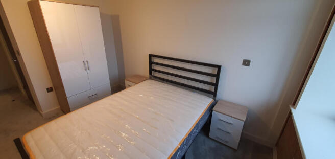 2 bed Apartment to rent Image 8