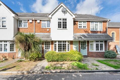 Ravenswood Close, Cobham, Surrey, KT11