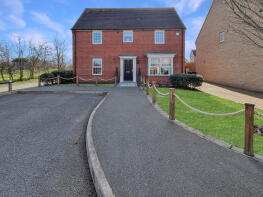 106, St Andrews Way, Stanford-le-hope SS17 0FL