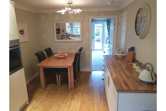 Kitchen / Diner