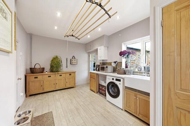 Wood End, Bluntisham, PE28 photo 4