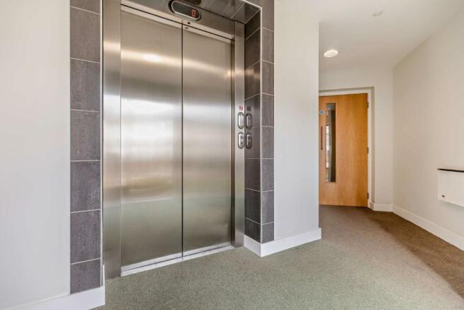 8544053-interior14-800.jpg