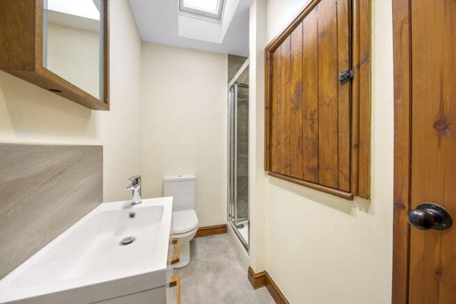 Shower-Room.