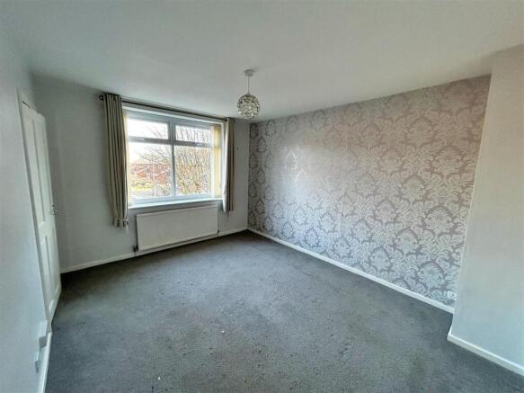 7 Pennine View, Dock Street, Fleetwood, Lancashire FY7 6JN photo 4