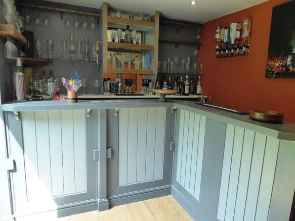 Leisure  / Bar Room 