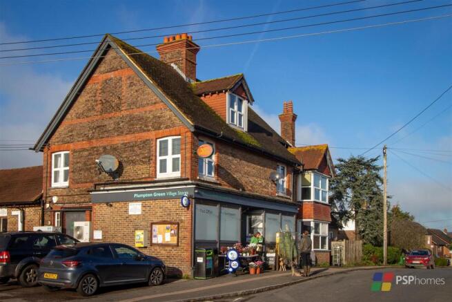 Plumpton Stores